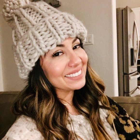 Meet Your Posher! - Picture 1 of 1